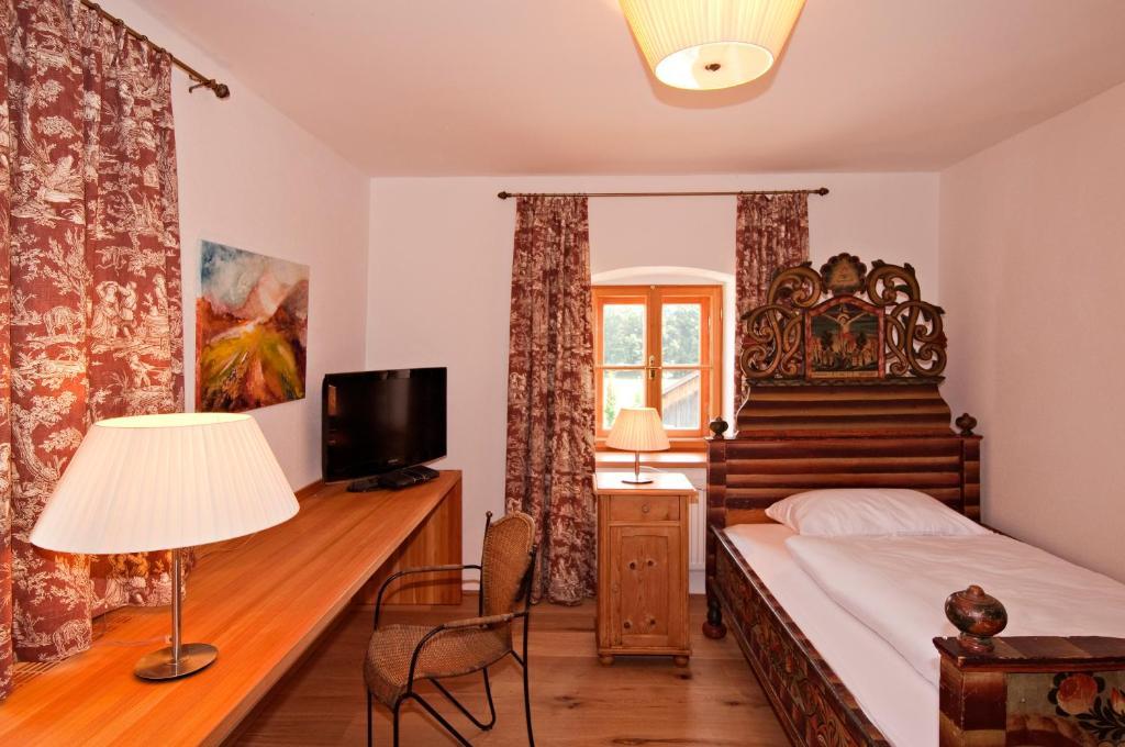 Gaestehaus Schloss Bernau Fischlham Quarto foto